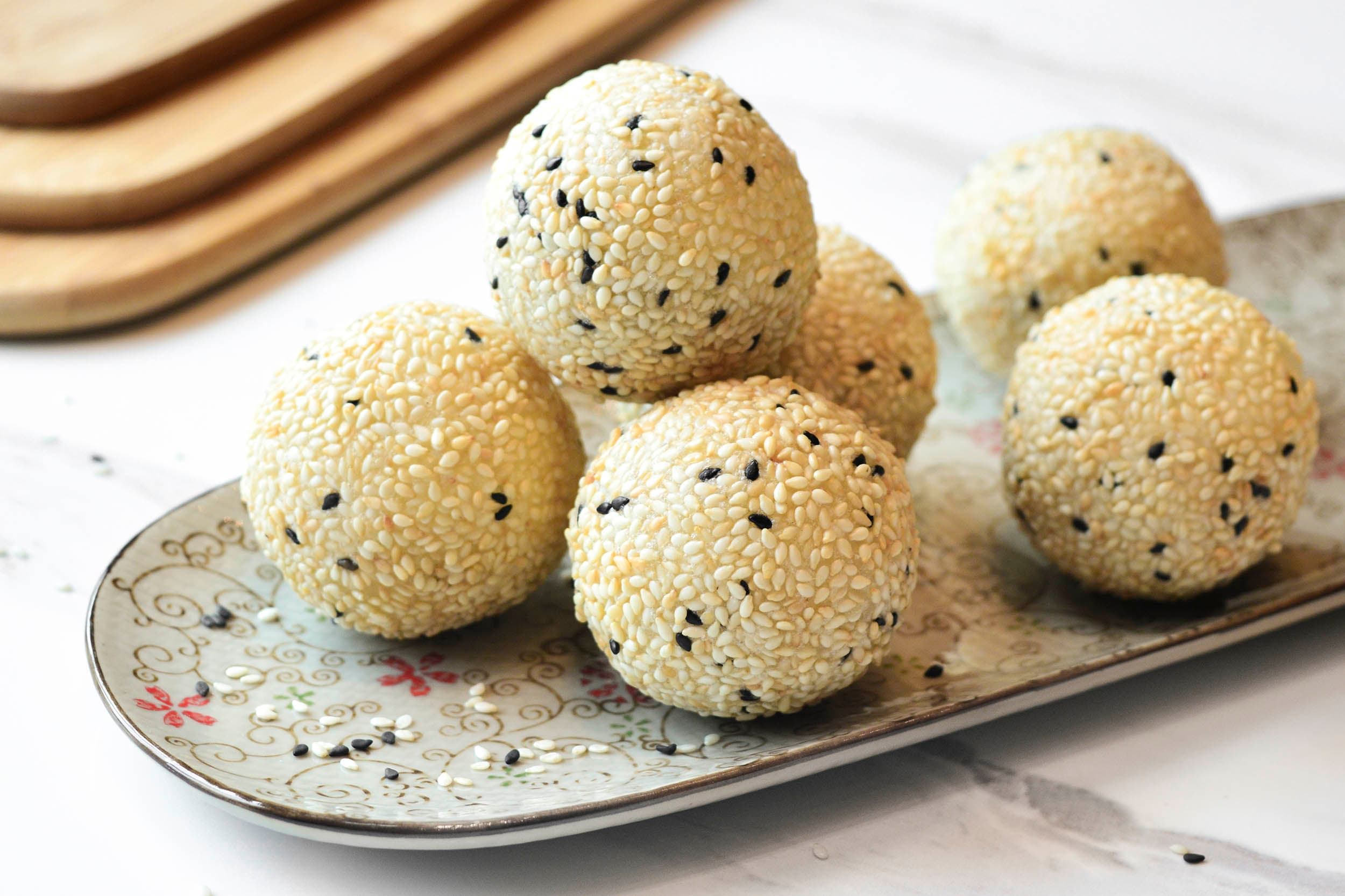 Black sesame balls (MIN. ORDER: 6 PCS.)