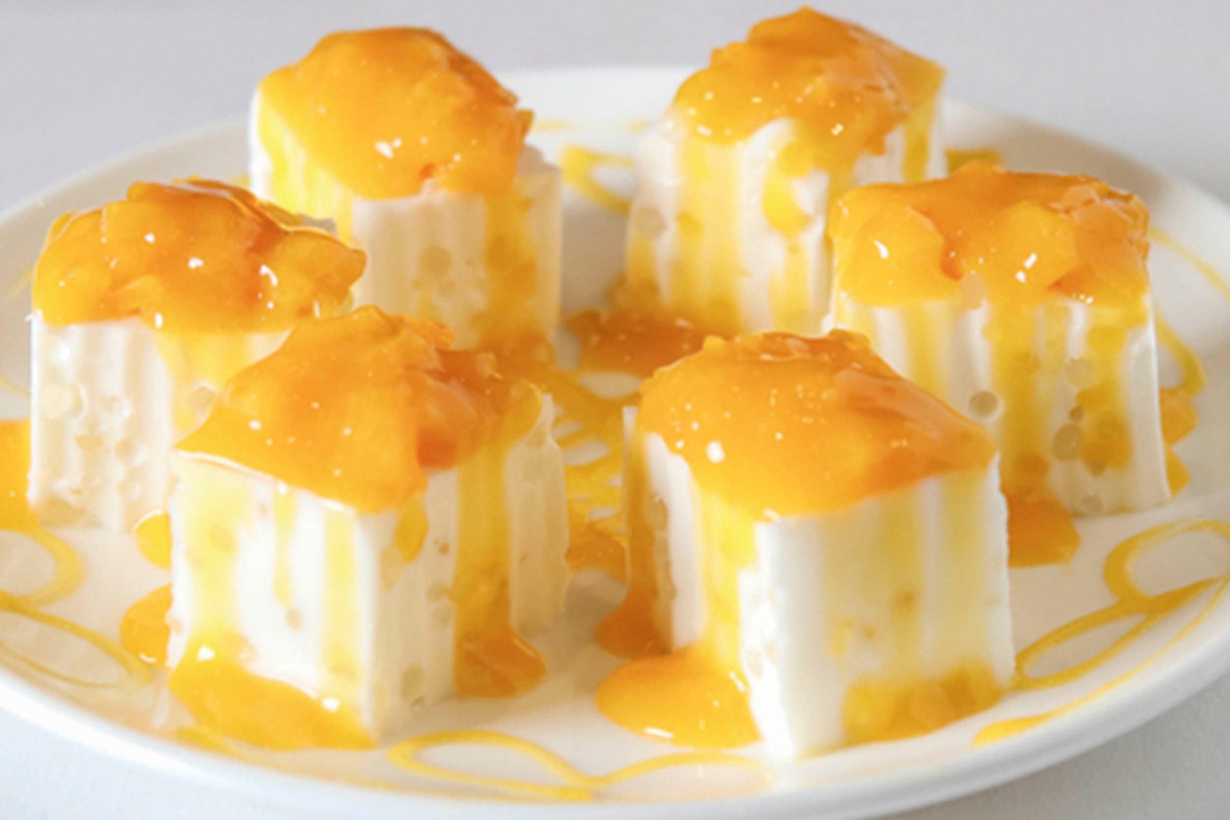 Mango coconut jelly (MIN. ORDER: 6 PCS.)